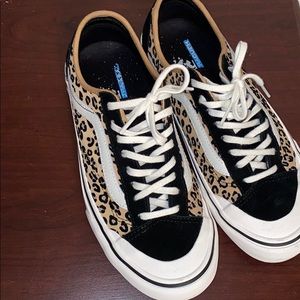 Vans 8.5 Womens